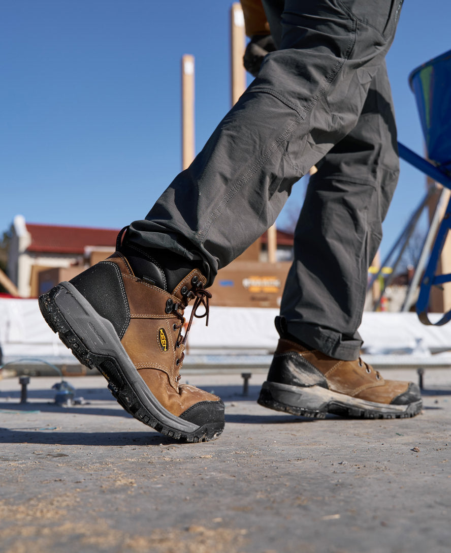 Men's Evanston 6 Waterproof Boot INT MET (Carbon Toe) | Bison/Black - Image 9