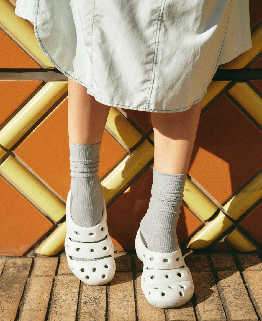 Women's Yogui Clog | Black/Magnet - Image 7